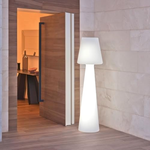 newgarden Tall Outdoor Floor Lamp 65 Inch, Plug-in LED Floor Lamp with Cool White Light 6000K – Lola Modern Patio Lamp