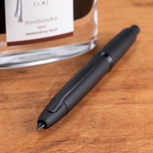 PILOT Vanishing Point Collection Refillable & Retractable Fountain Pen, Matte Black Barrel, Blue Ink, Medium Nib (60581)