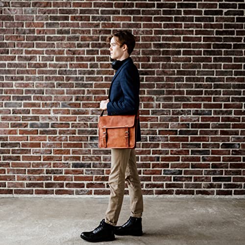 BERLINER BAGS Full Grain Leather Messenger Bag For Men York M, Brown