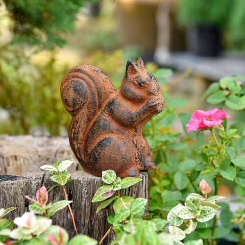 Sungmor Cast Iron Rust Squirrel Statue, Multi-Purpose Paperweight Doorstop