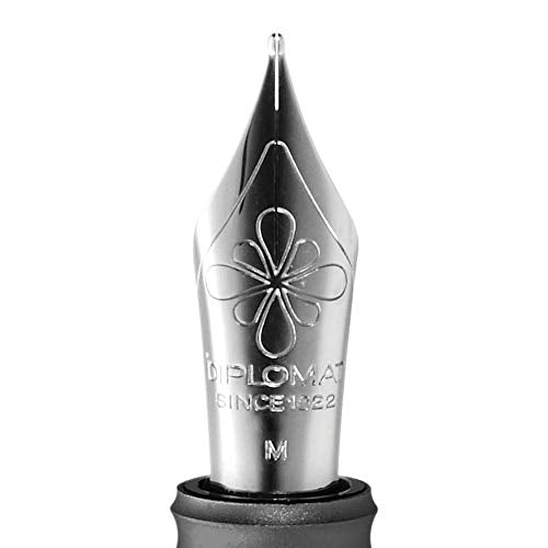 Diplomat Aero Flame Fountain Pen (F) D40309023