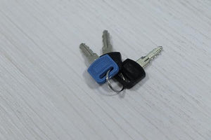 Bpatoimsx Cell Phone Charging Locker with Key Lock - White