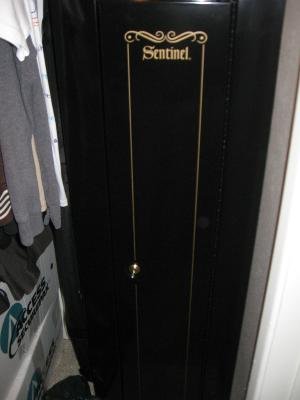 Stack On GCWB-10-5-DS 10 Gun Security Cabinet - Rifle Storage Locker