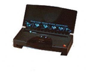 Canon BJC-80 - Printer - color - ink-jet - Legal, A4 - 720 dpi x 360 dpi - up to 4.5 ppm (mono) / up to 2 ppm (color) - capacity: 30 sheets - AC 230 V