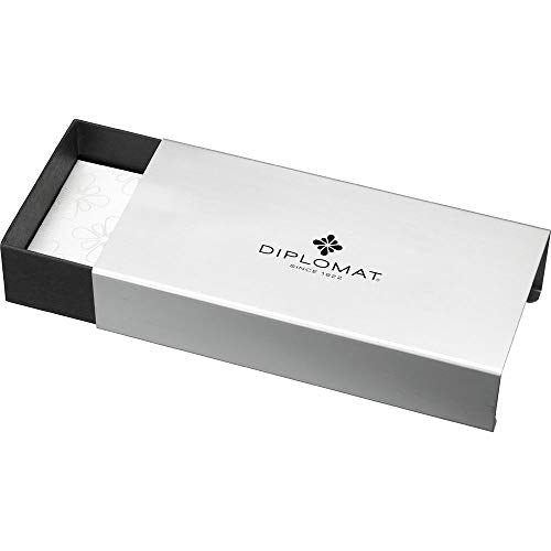 Diplomat Aero Flame Fountain Pen (F) D40309023