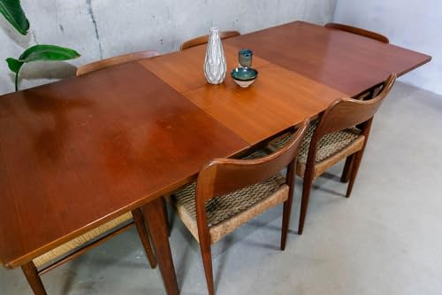 Lschool Niels Otto Mller Danish Paper Cord Chairs Paired with Nils Jonsson Table