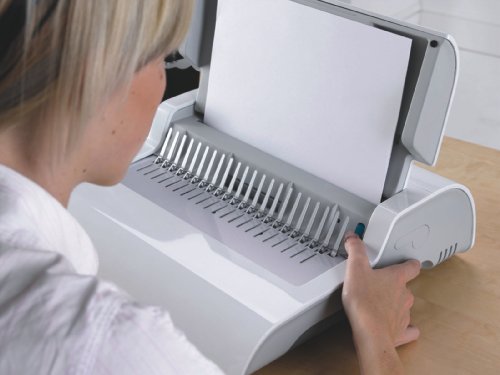 FELLOWES Pulsar-E Electric Comb Binder