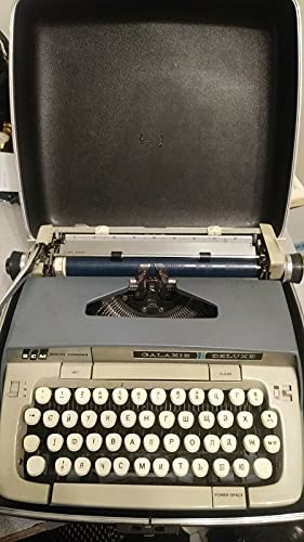 Smith Corona Galaxie II Manual Typewriter