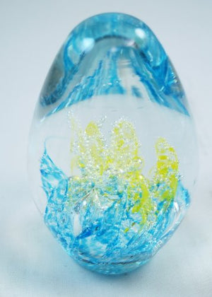 M Design Art Handcraft Bubbling Blue and Yellow Coral in Egg Paperweight PW-633 [Kitchen]