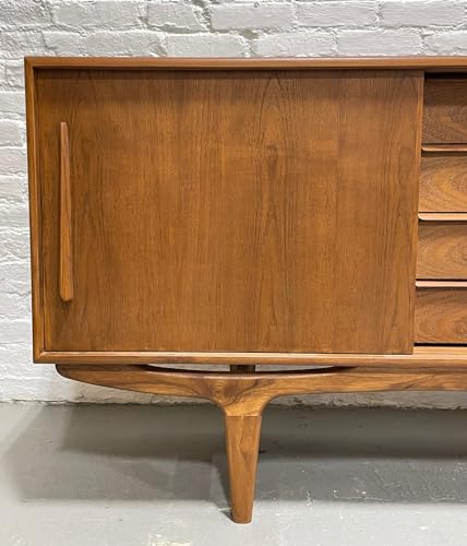Lschool Mid Century Modern Danish Credenza/Media Stand/Sideboard