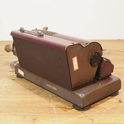 Amdsoc Hand Crank Desktop Calculator - Antique Mechanical Collection