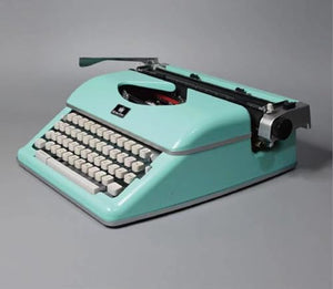 Quepiem Retro Mechanical English Typewriter, Traditional Portable Manual Typewriter (Black)