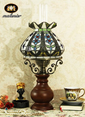 Tiffany Stained Glass Art kerosene lamp