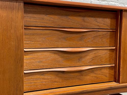 Lschool Mid Century Modern Danish CREDENZA/Media Stand/Sideboard