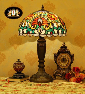 Tiffany Europaische retro style hand-painted stained glass table lamp