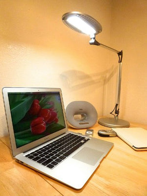 Lightpilot S650 by Lumiy - Ultra Bright LED Light Panel Desk Lamp (Titanium Silver with Base)