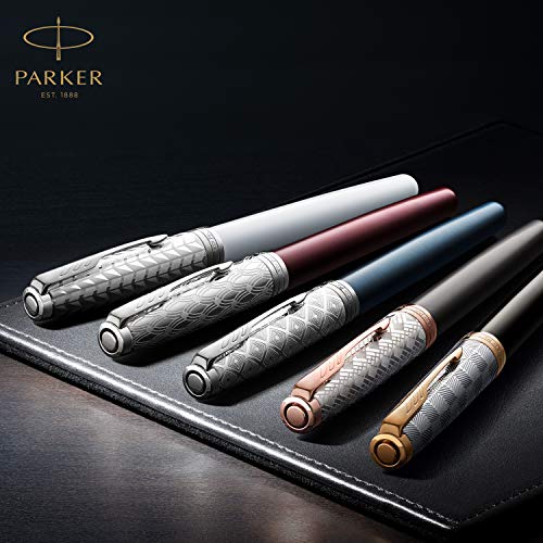 PARKER Sonnet Fountain Pen | Premium Metal and Black Gloss Finish with Gold Trim | Fine 18k Gold Nib with Black Ink Cartridge | Gift Box