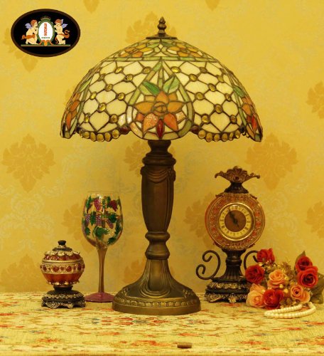 Tiffany Europaische retro style hand-painted stained glass table lamp