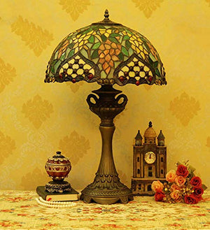 Tiffany Europaische retro style hand-painted stained glass table lamp