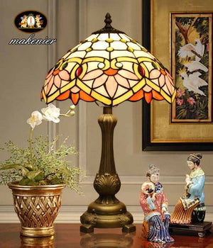 Tiffany Europaische retro style hand-painted stained glass table lamp