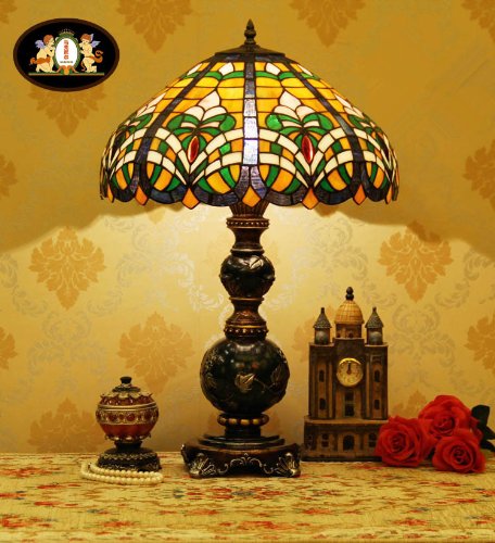 Tiffany Europaische retro style hand-painted stained glass table lamp
