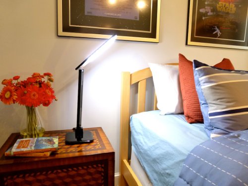 Lightblade 1500 by Lumiy - Black Ultra Bright LED Desk Light Table Lamp with Captive Touch Controls for Brightness and Color Temperature, USB Charging for Smart Phone, 1 Hour Time
