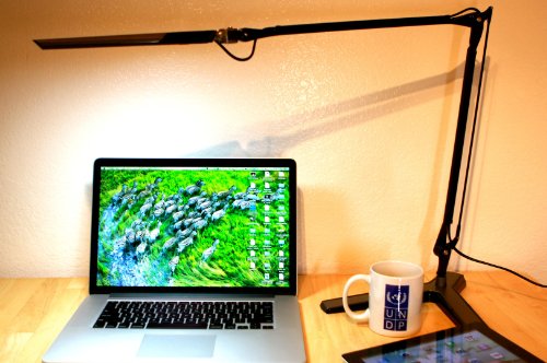 Vector 2800 by Lumiy - Black LED Desk Light Table Lamp