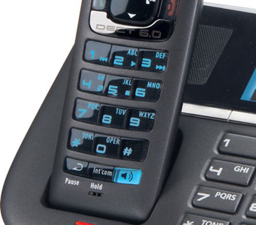 Uniden DECT4086 (2 Line) 1.9GHz DECT 6.0 Cordless Telephone Base and 3 DCX400 Cordless Handsets