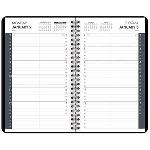 AT-A-GLANCE Appointment Book / Planner 2017, Daily, 4-7/8 x 8", Black (70-800-05)