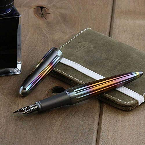 Diplomat Aero Flame Fountain Pen (F) D40309023
