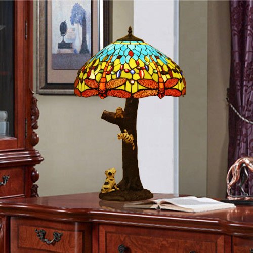 Tiffany Europaische retro style hand-painted stained glass table lamp