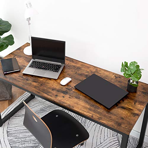 HOOBRO Computer Desk, Home Office Writing Desk, 55.1 x 23.6 x 29.9 Inch Industrial PC Laptop Study Table in Living Room, Bedroom, Sturdy Metal Frame, Easy Assembly, Rustic Brown and Black BF68DN01