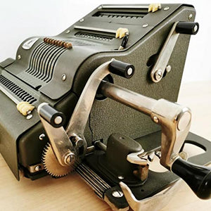 Amdsoc 1952's Large Hand Calculator - 18-bit Mechanical Sprocket - 17 x 30 x 24 cm