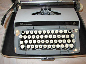 Smith Corona Galaxie Twelve XII Manual Typewriter 1973 Blue Gray
