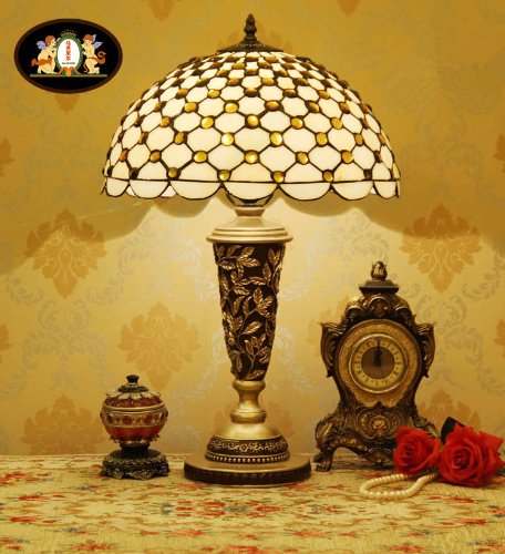 Tiffany Europaische retro style hand-painted stained glass table lamp