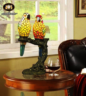 Parrot lover Tiffany stained glass table lamp