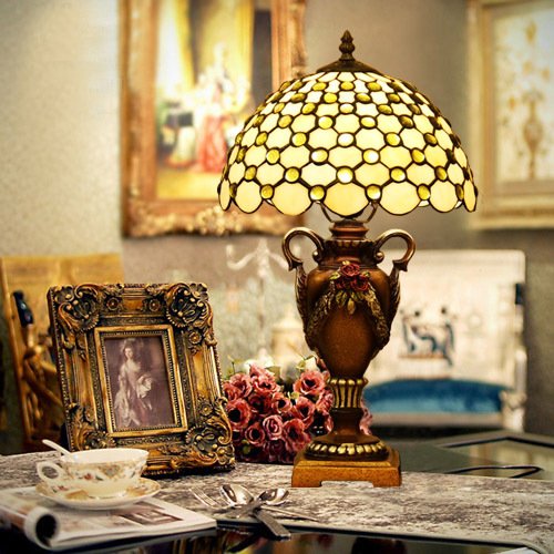 Tiffany Europaische retro style hand-painted stained glass table lamp