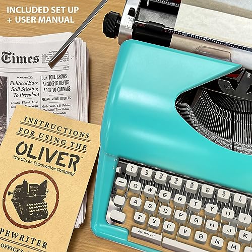The Oliver Typewriter Company Manual Typewriter, Mint