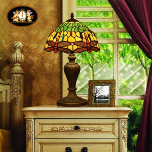 Tiffany Europaische retro style hand-painted stained glass table lamp