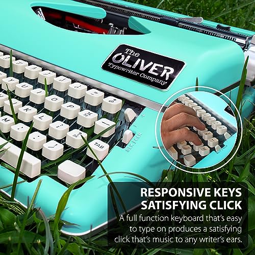 The Oliver Typewriter Company Manual Typewriter, Mint