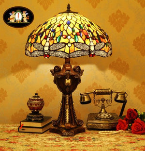 Tiffany Europaische retro style hand-painted stained glass table lamp
