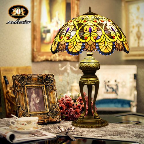 Tiffany Europaische retro style hand-painted stained glass table lamp