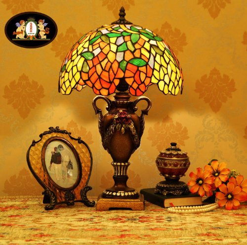 Tiffany Europaische retro style hand-painted stained glass table lamp