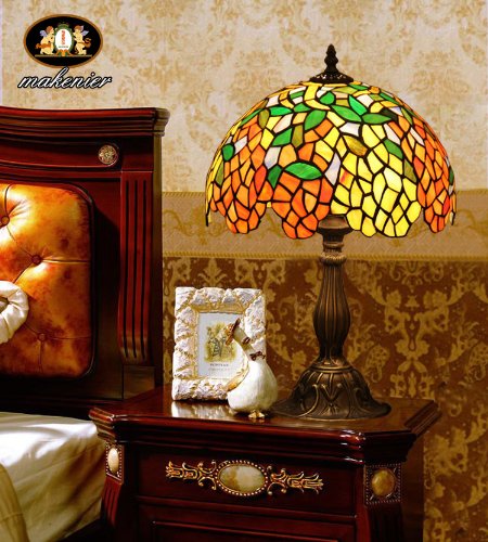 Tiffany Europaische retro style hand-painted stained glass table lamp