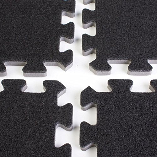 Displays2go Interlocking Mat is Black Carpeted Foam, Portable and Durable - 10 x 10 Feet (TS10BKEC)