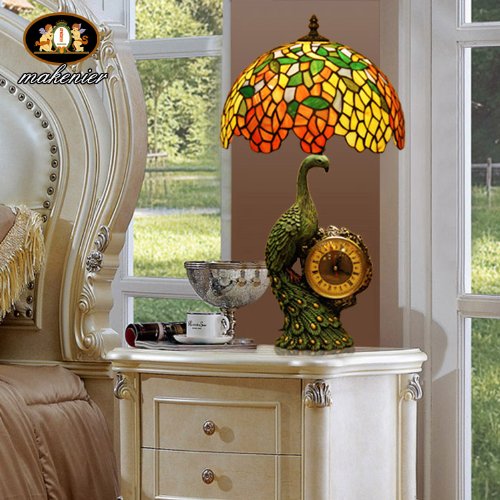 Tiffany Europaische retro style hand-painted stained glass table lamp